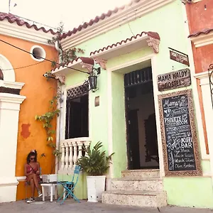 Casa Mamá Waldy New Colombia